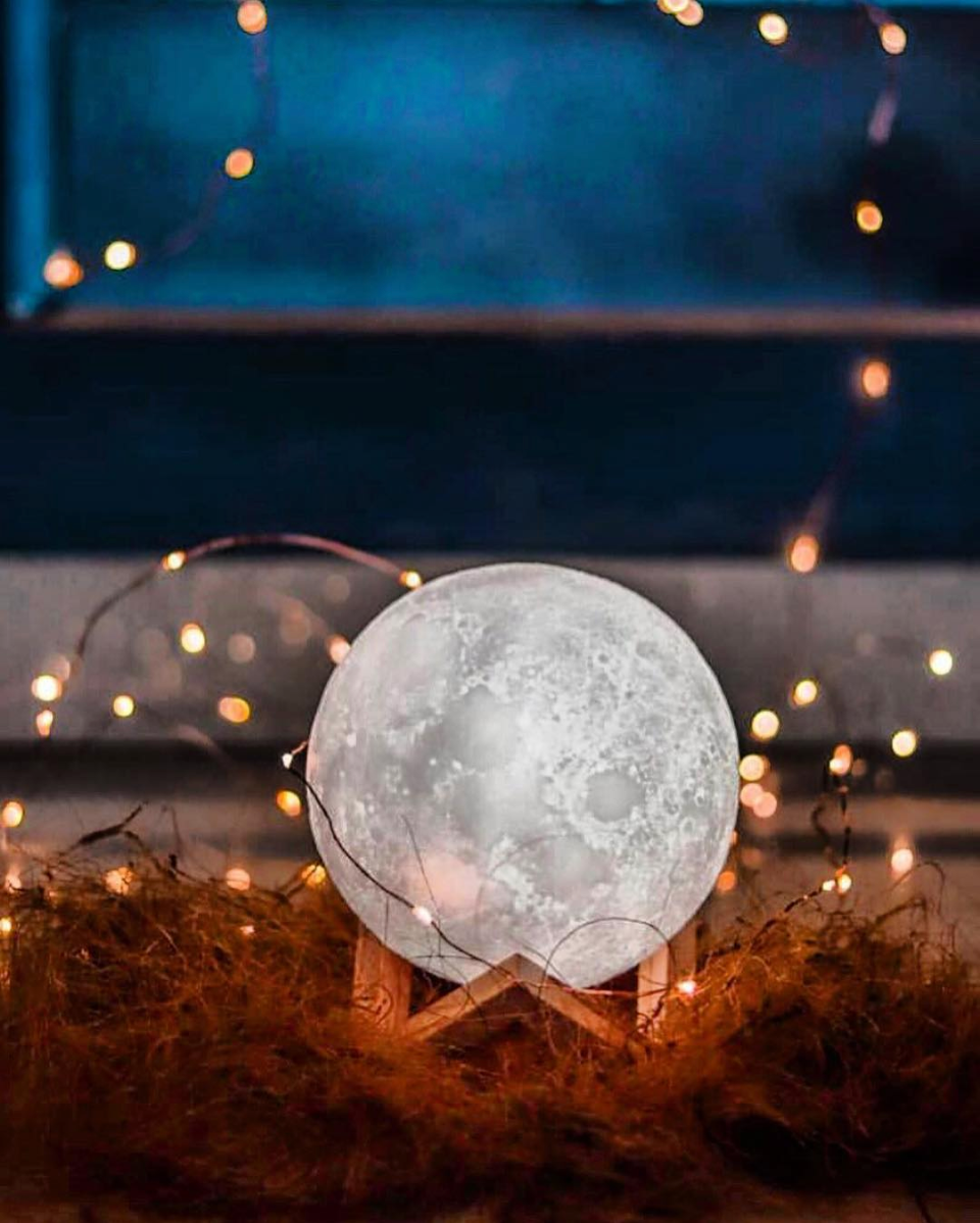 Original Moon Lamp